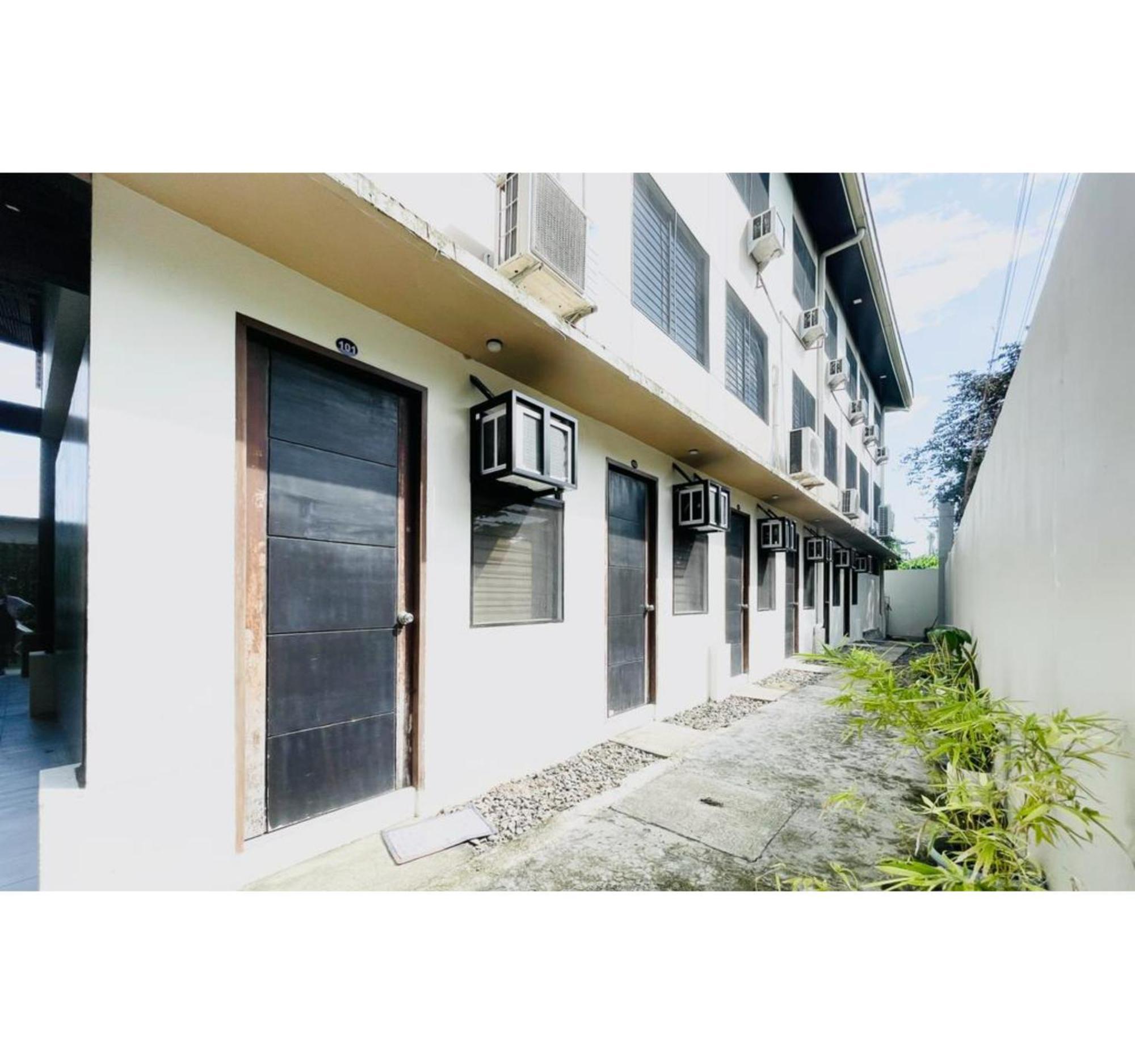 Oyo 1008 Armond Bed And Breakfast Lapu-Lapu City Exterior photo